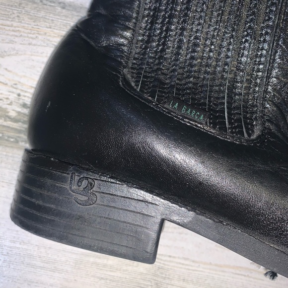 La Barca | Black Ankle Boots - Picture 5 of 8